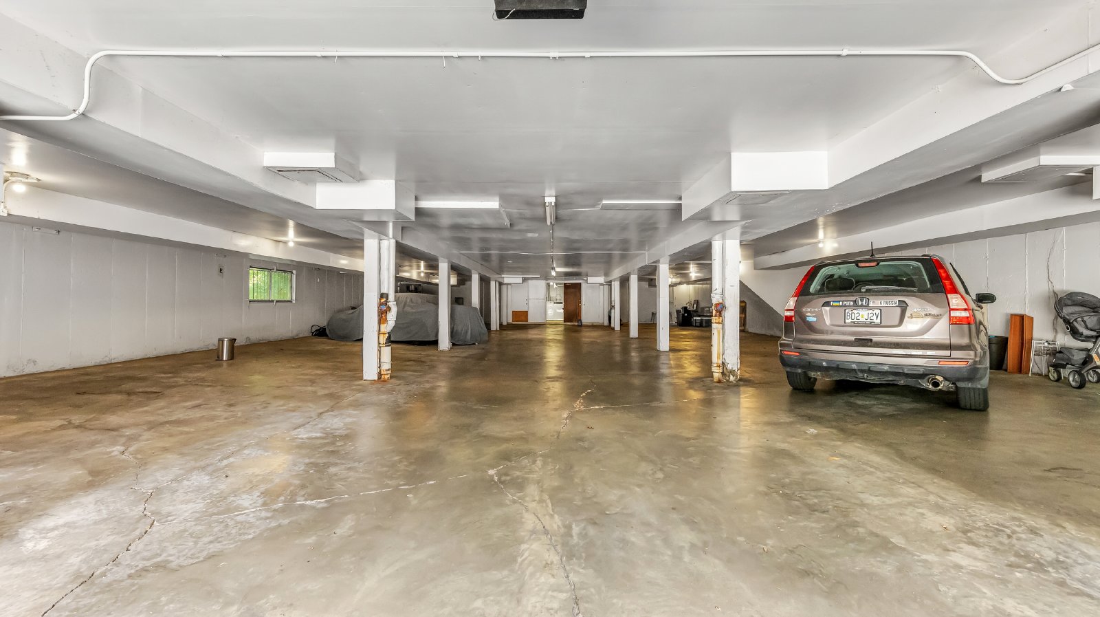 13453 Coliseum Dr E property image