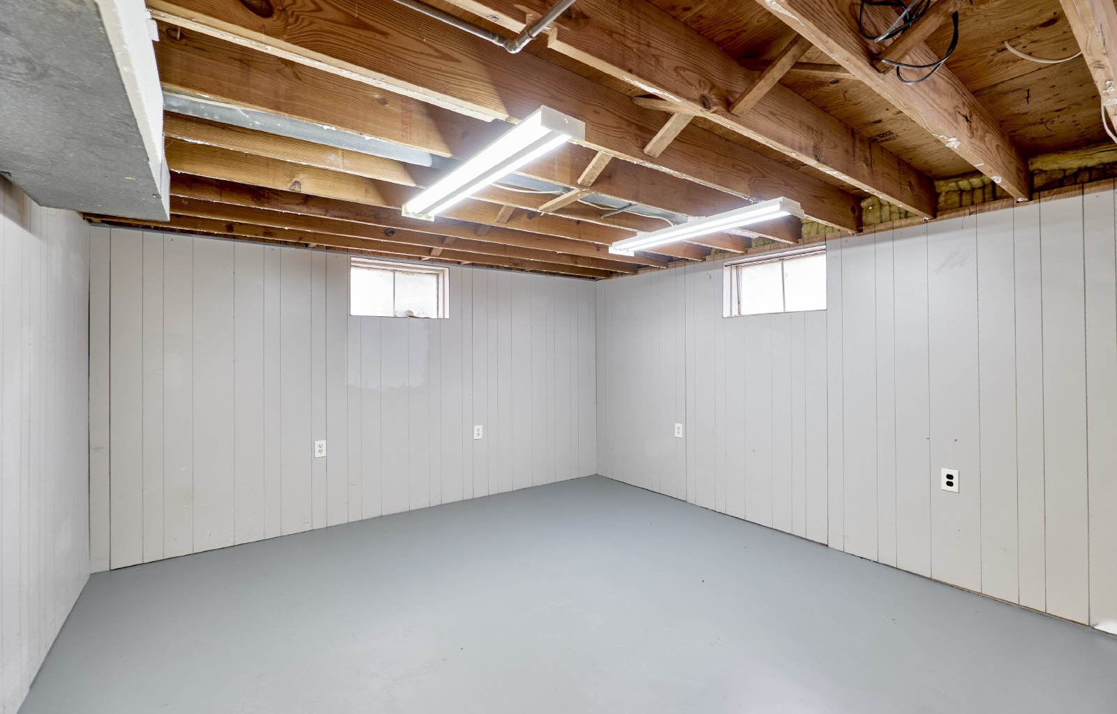 2551 Hedgerow Dr property image