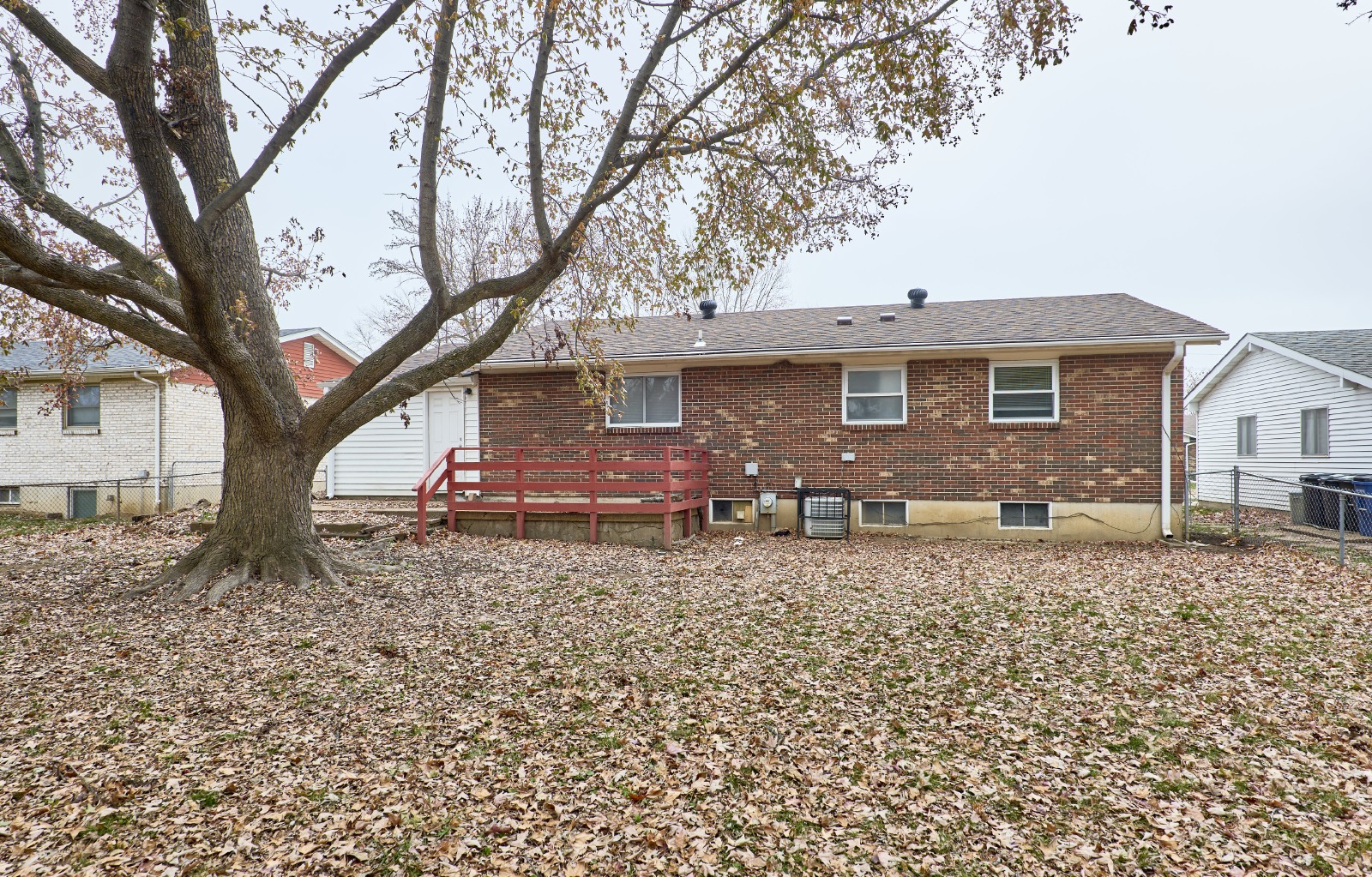 2551 Hedgerow Dr property image