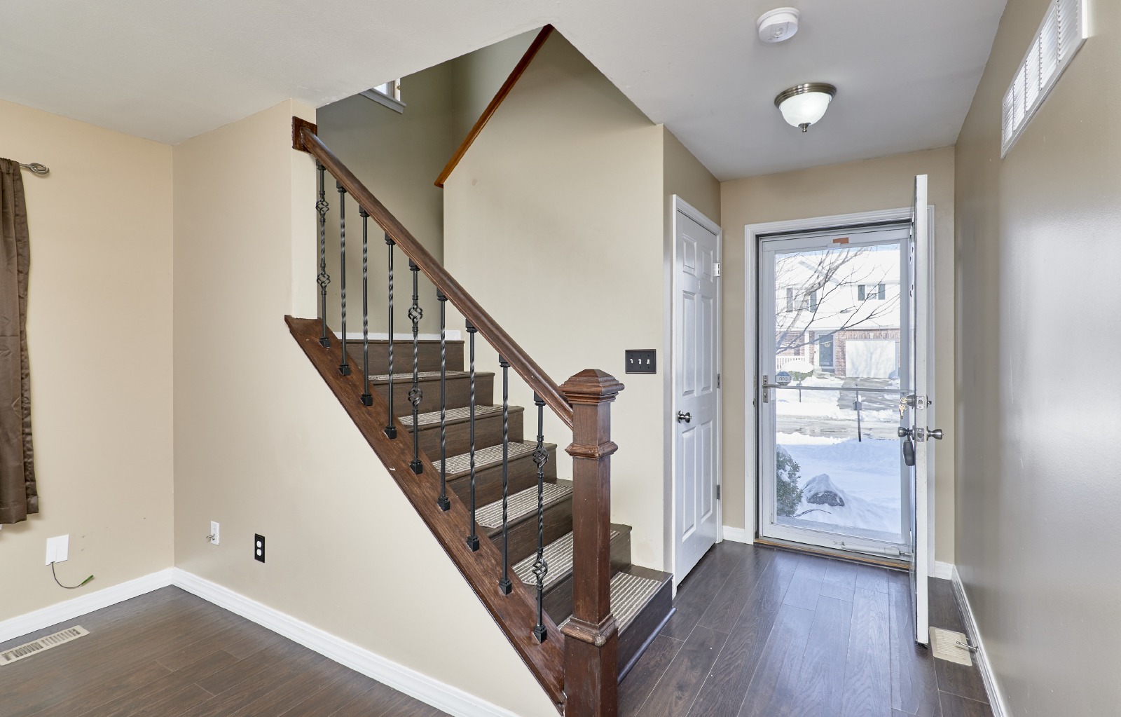 274 Tyndale Dr property image