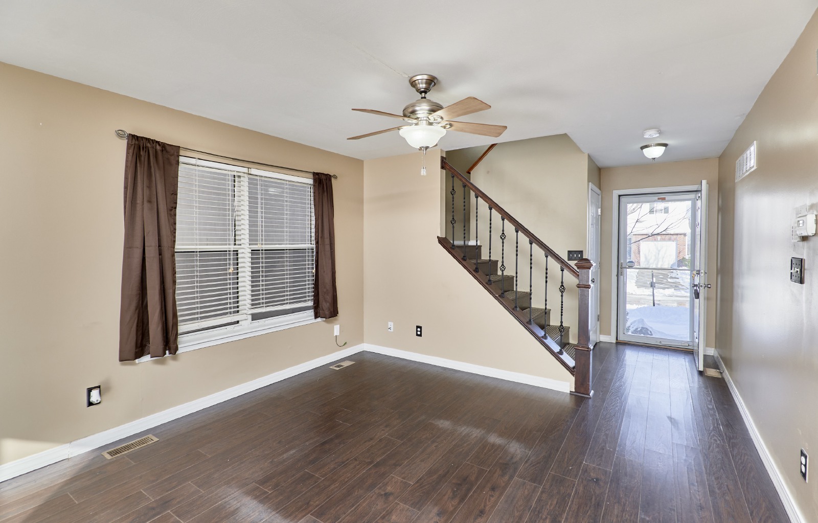 274 Tyndale Dr property image