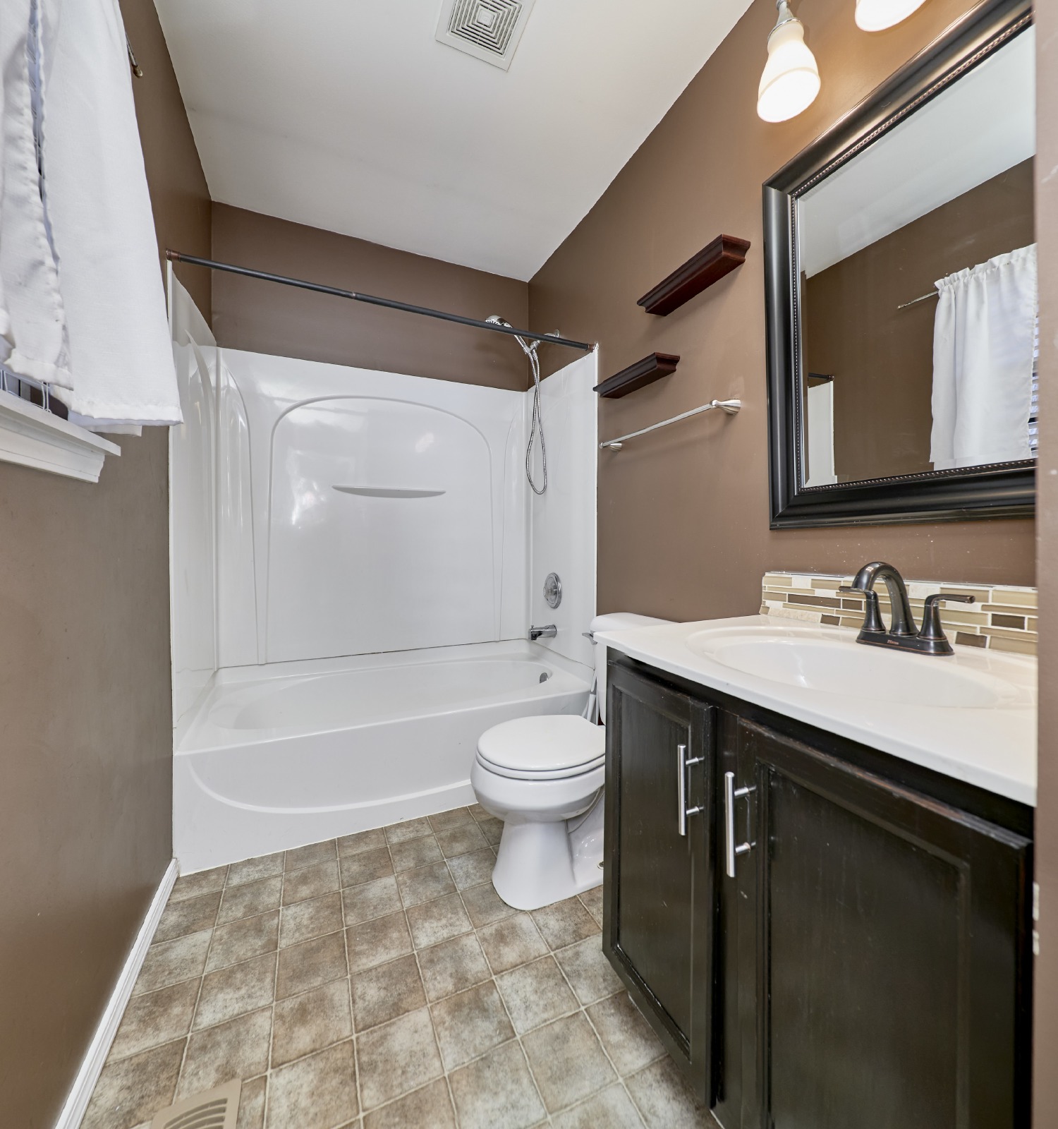 274 Tyndale Dr property image