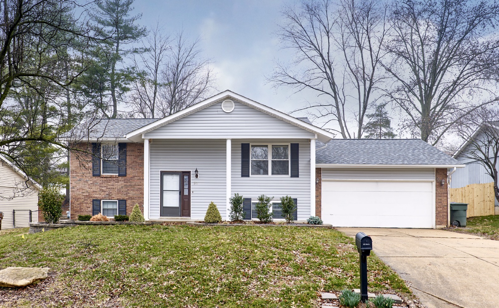 21 Universal Dr property image