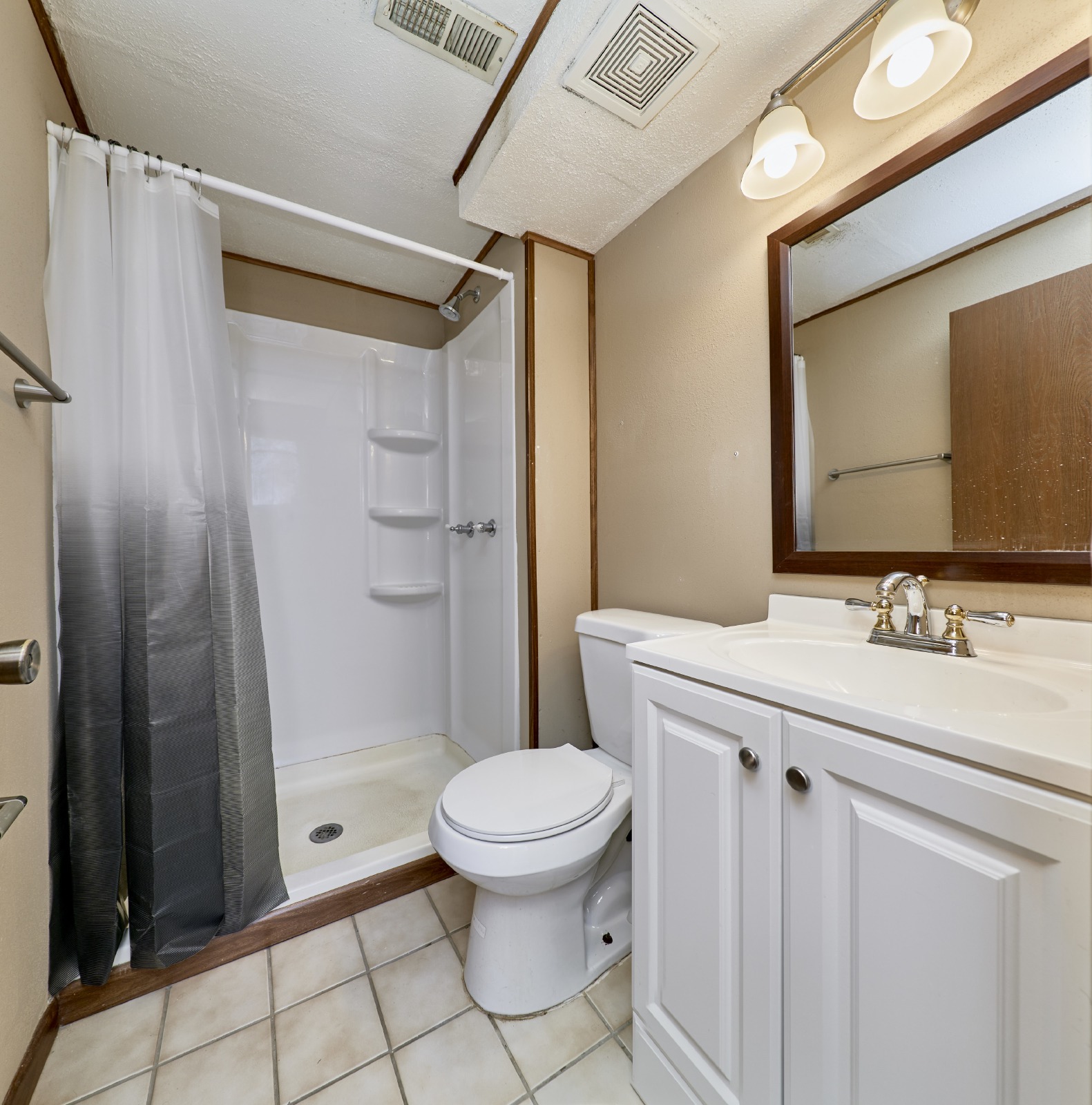 21 Universal Dr property image