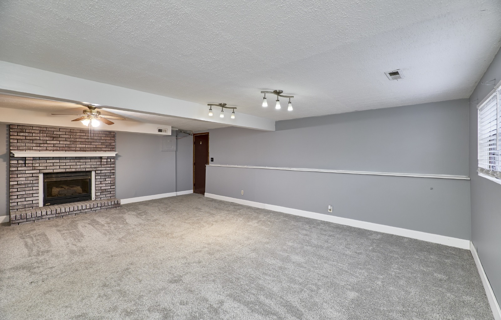 21 Universal Dr property image