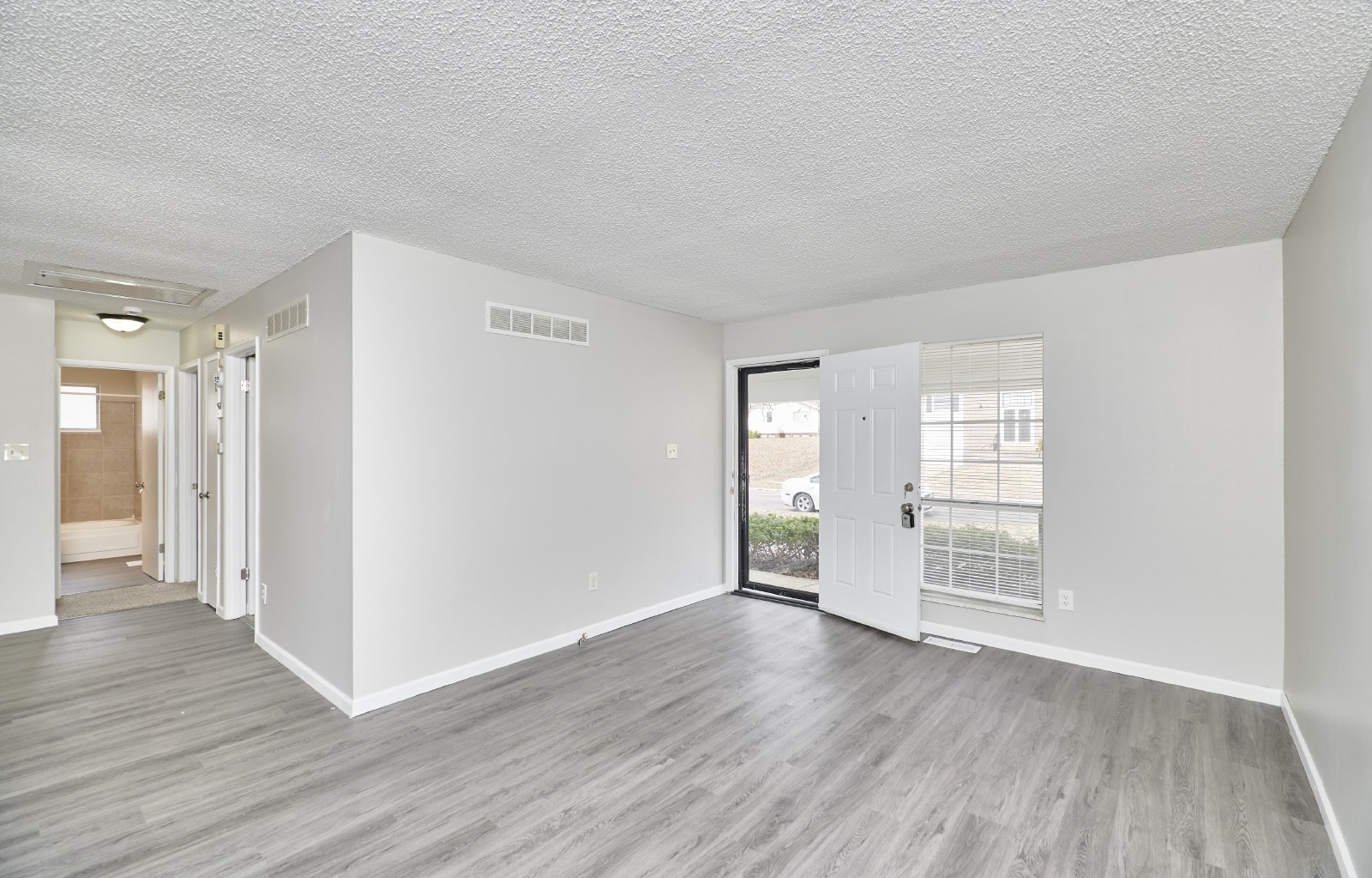 6918 Candlewick Way property image