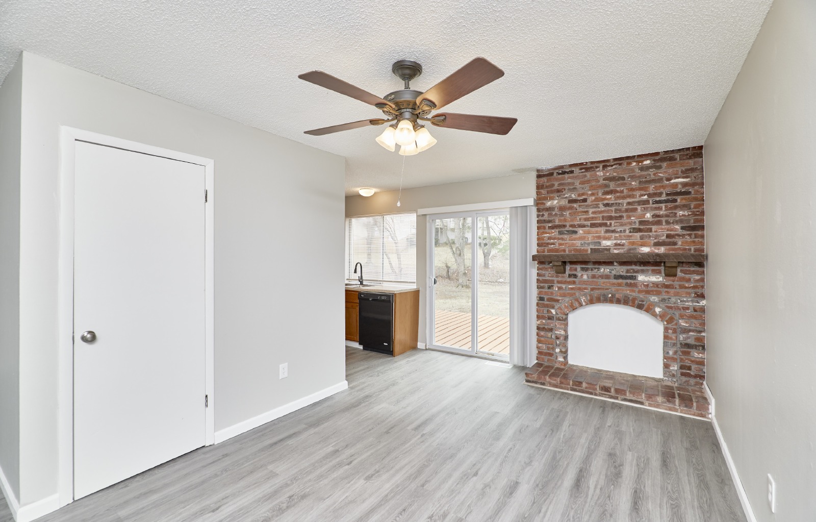 6918 Candlewick Way property image