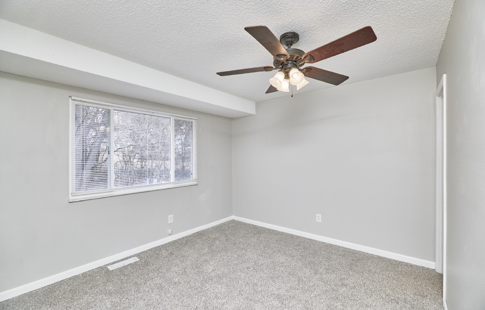 6918 Candlewick Way property image