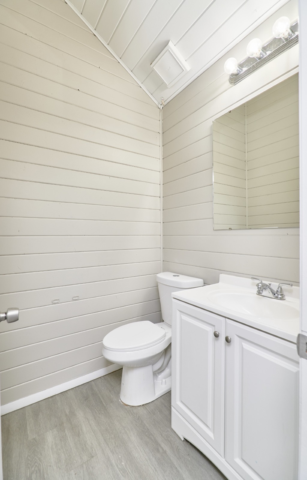 1622 Barkwood Dr property image