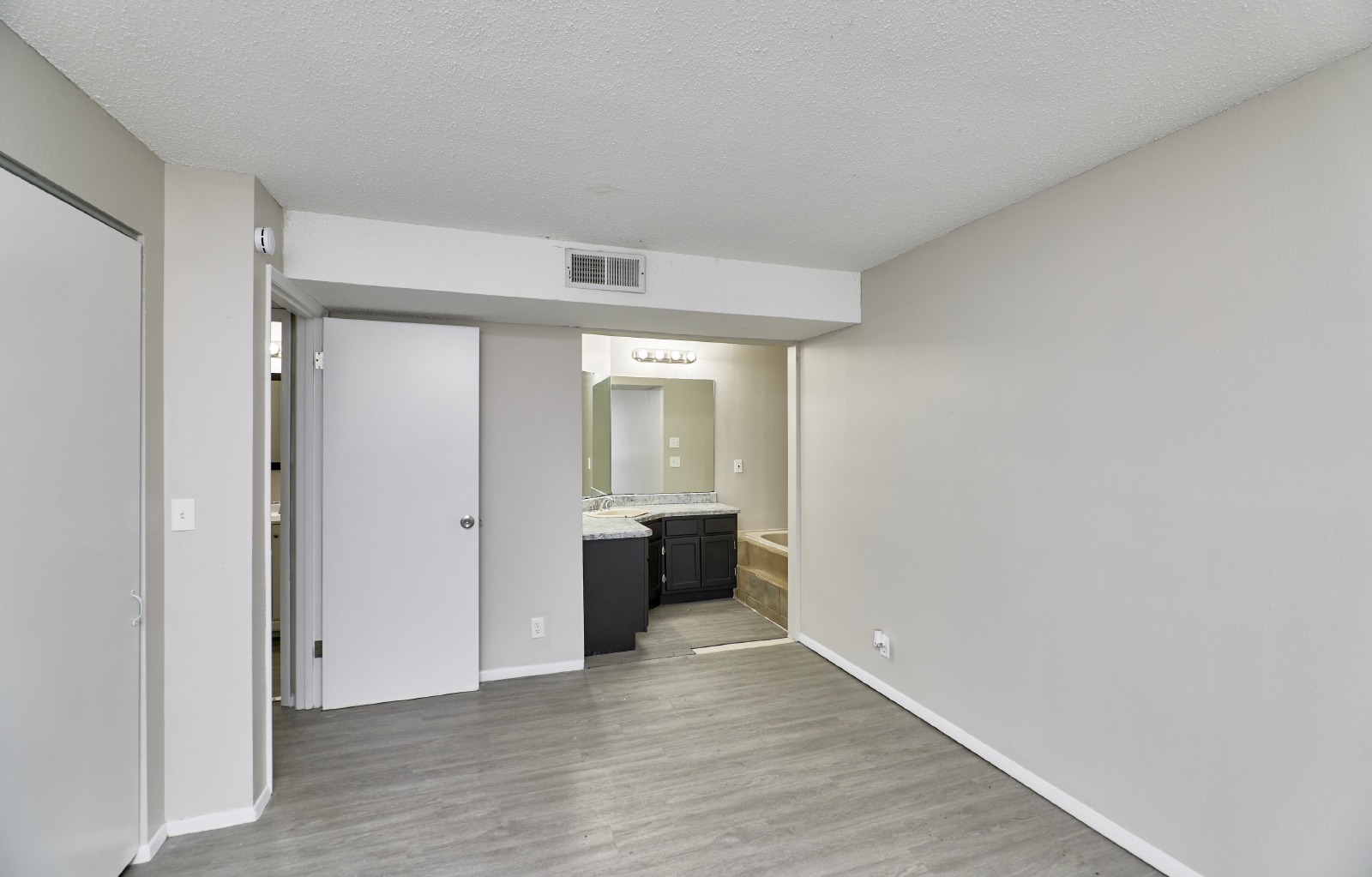 1622 Barkwood Dr property image