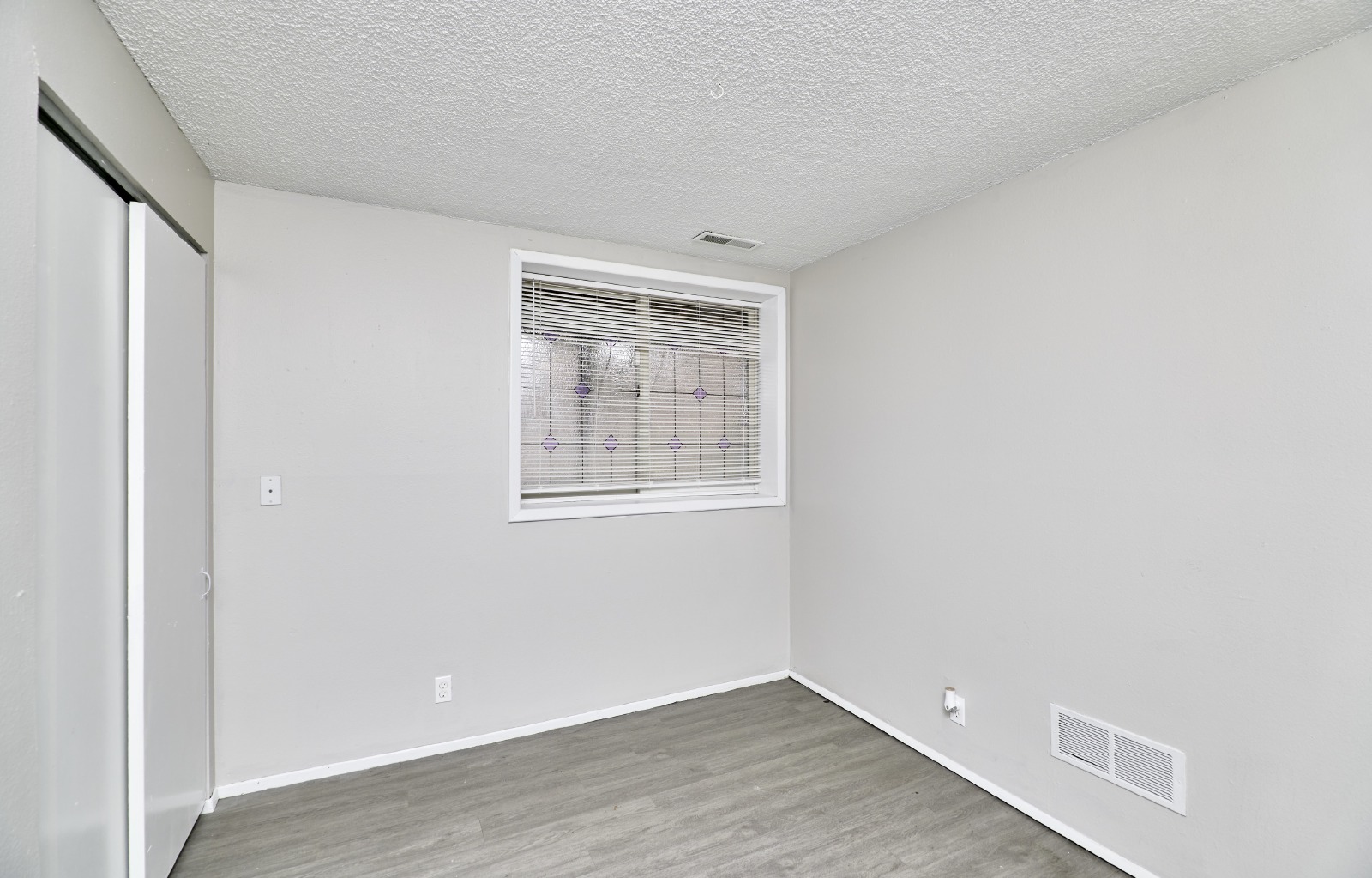 1622 Barkwood Dr property image