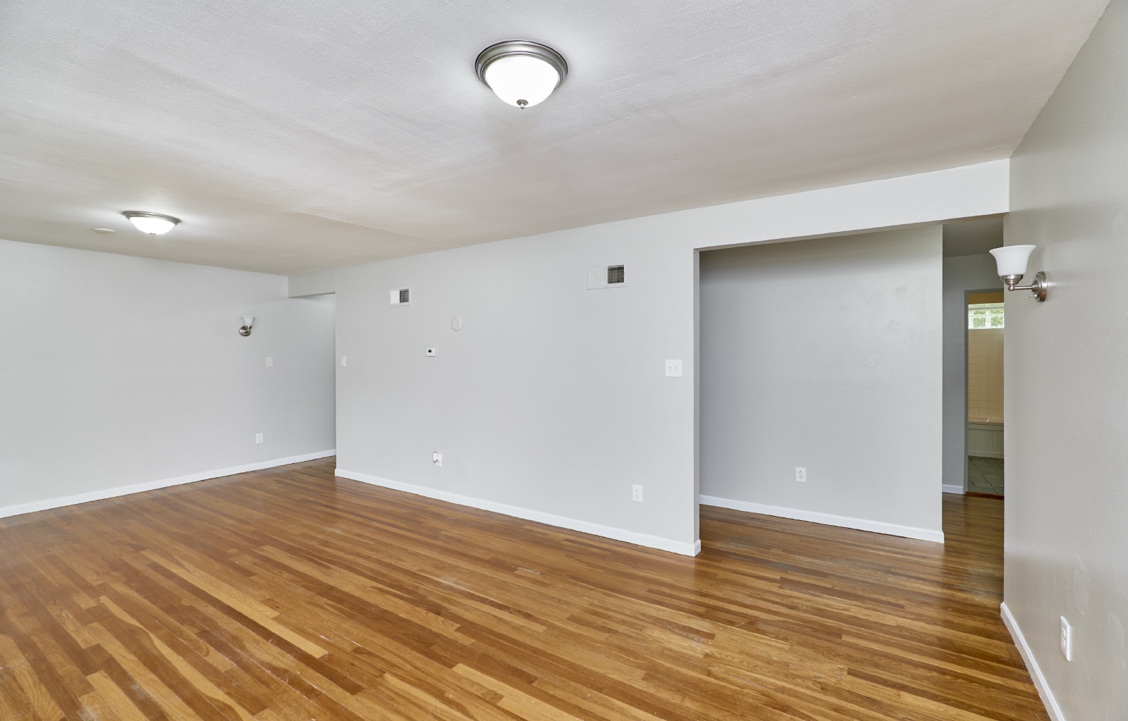1125 meadowlark Dr property image