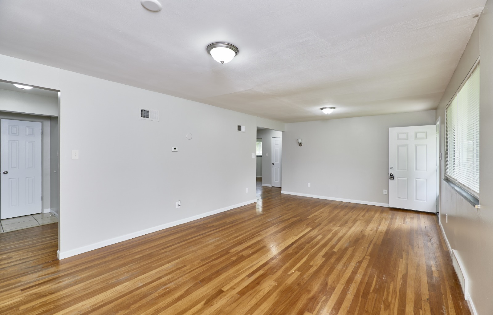 1125 meadowlark Dr property image