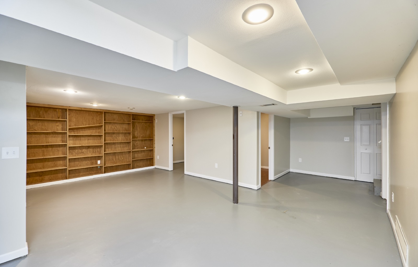 1125 meadowlark Dr property image