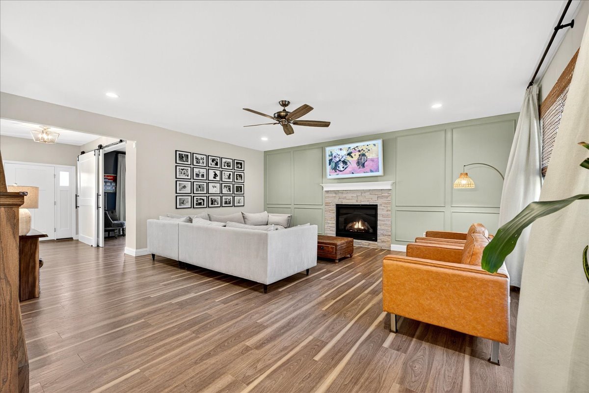 415 Filipp Ln property image