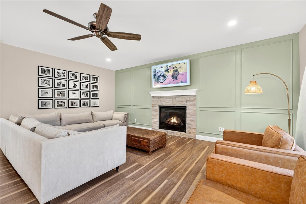 415 Filipp Ln property image