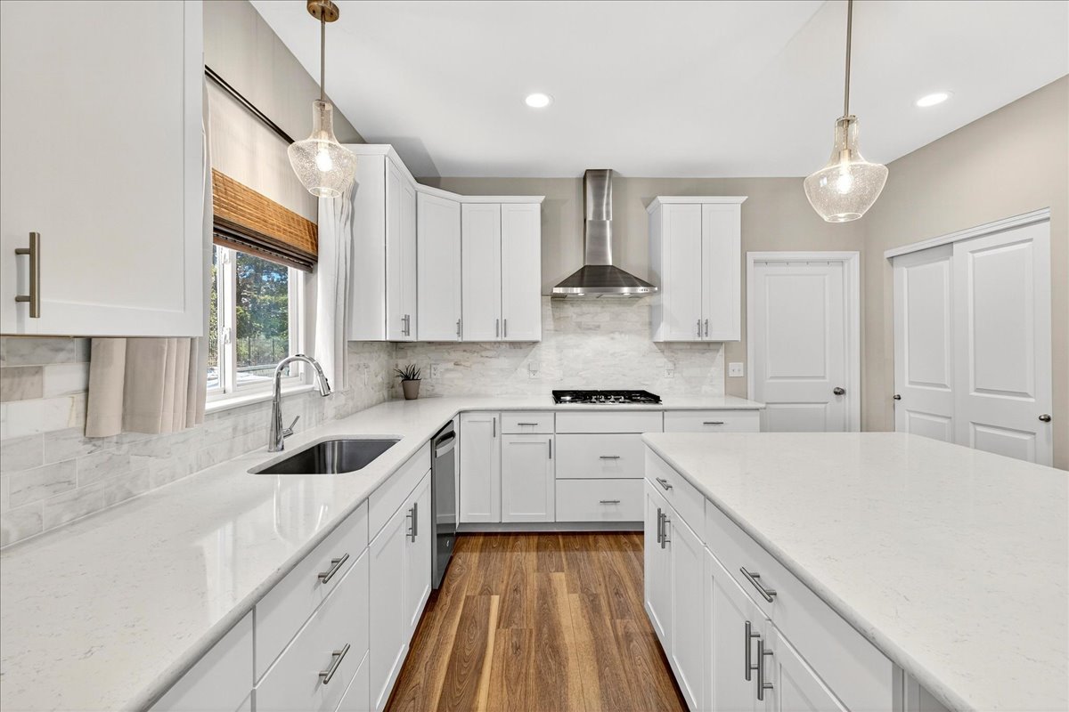 415 Filipp Ln property image