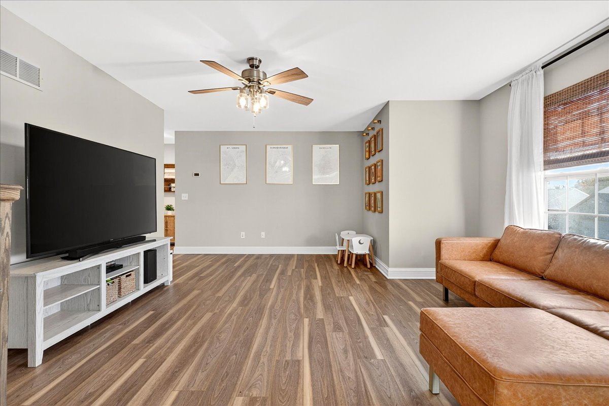 415 Filipp Ln property image