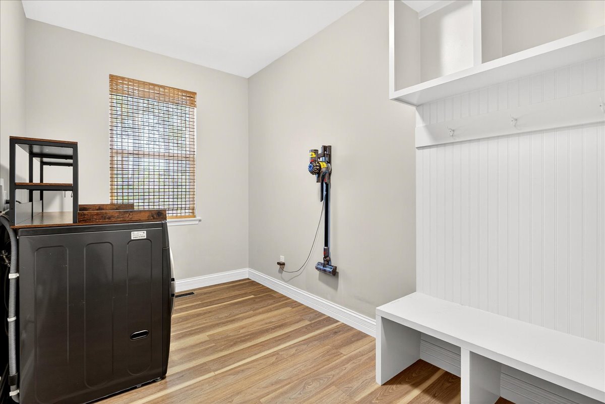 415 Filipp Ln property image