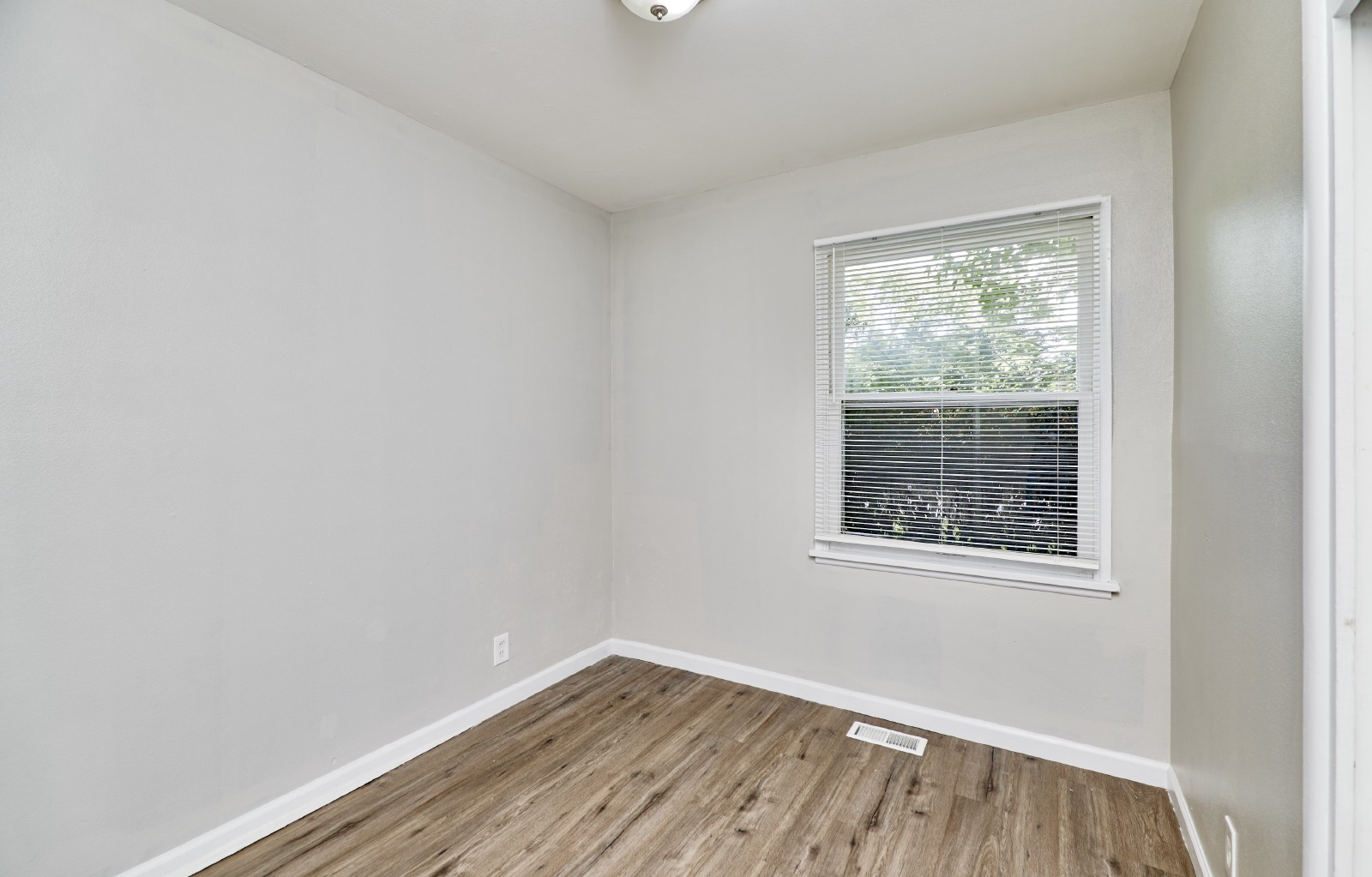 1658 Kappel Dr property image