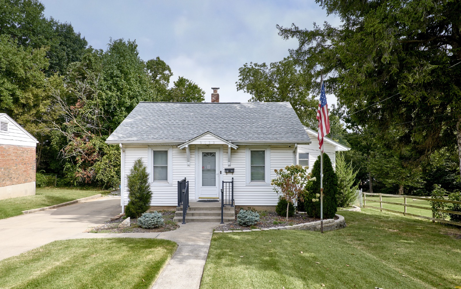 9139 E. Milton Ave property image