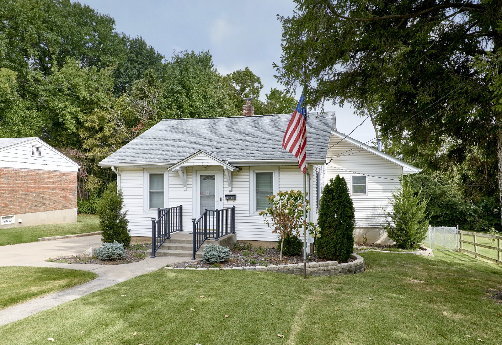 9139 E. Milton Ave property image