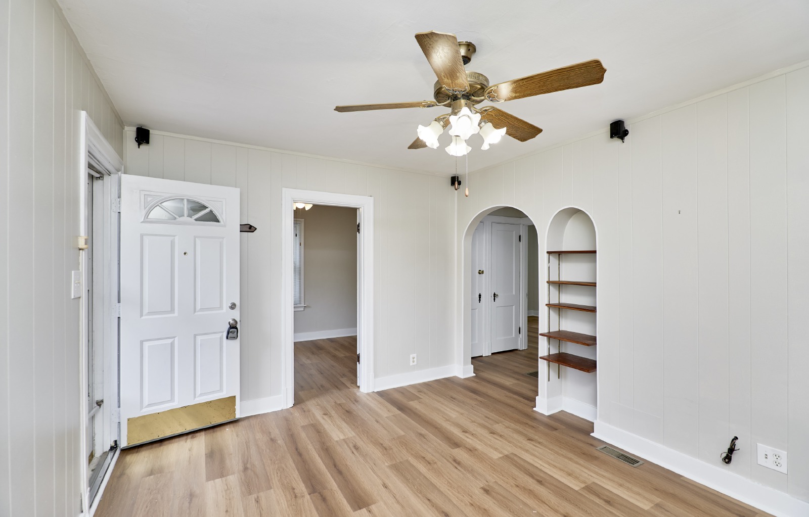 9139 E. Milton Ave property image