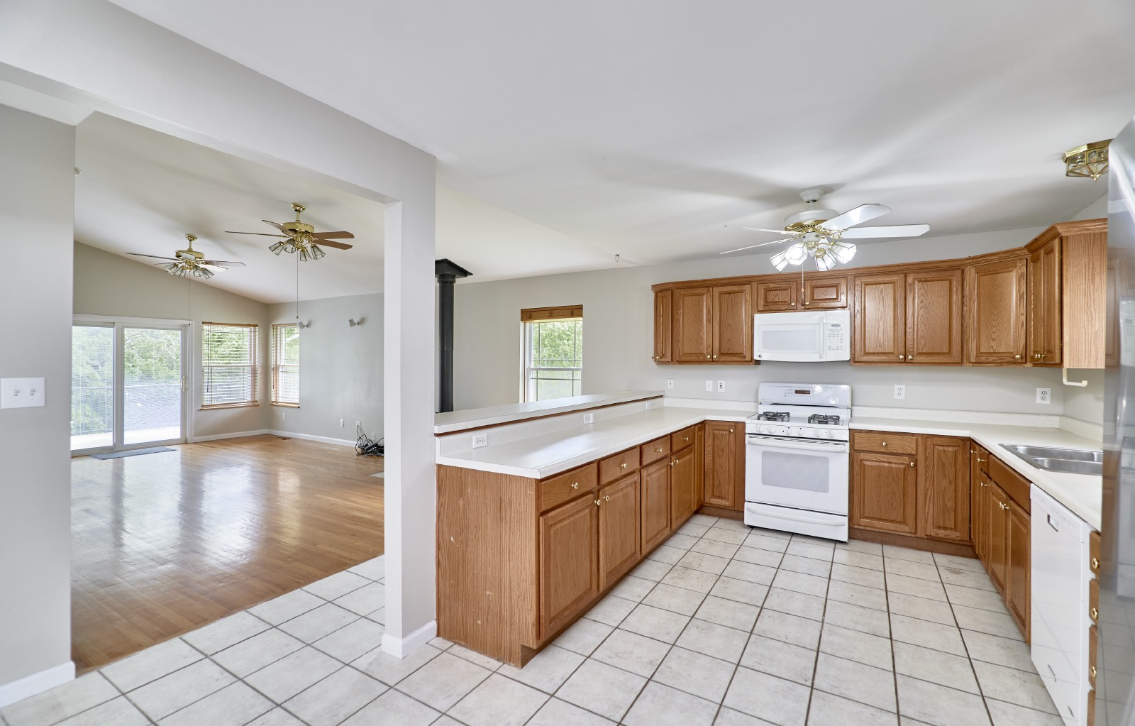 9139 E. Milton Ave property image