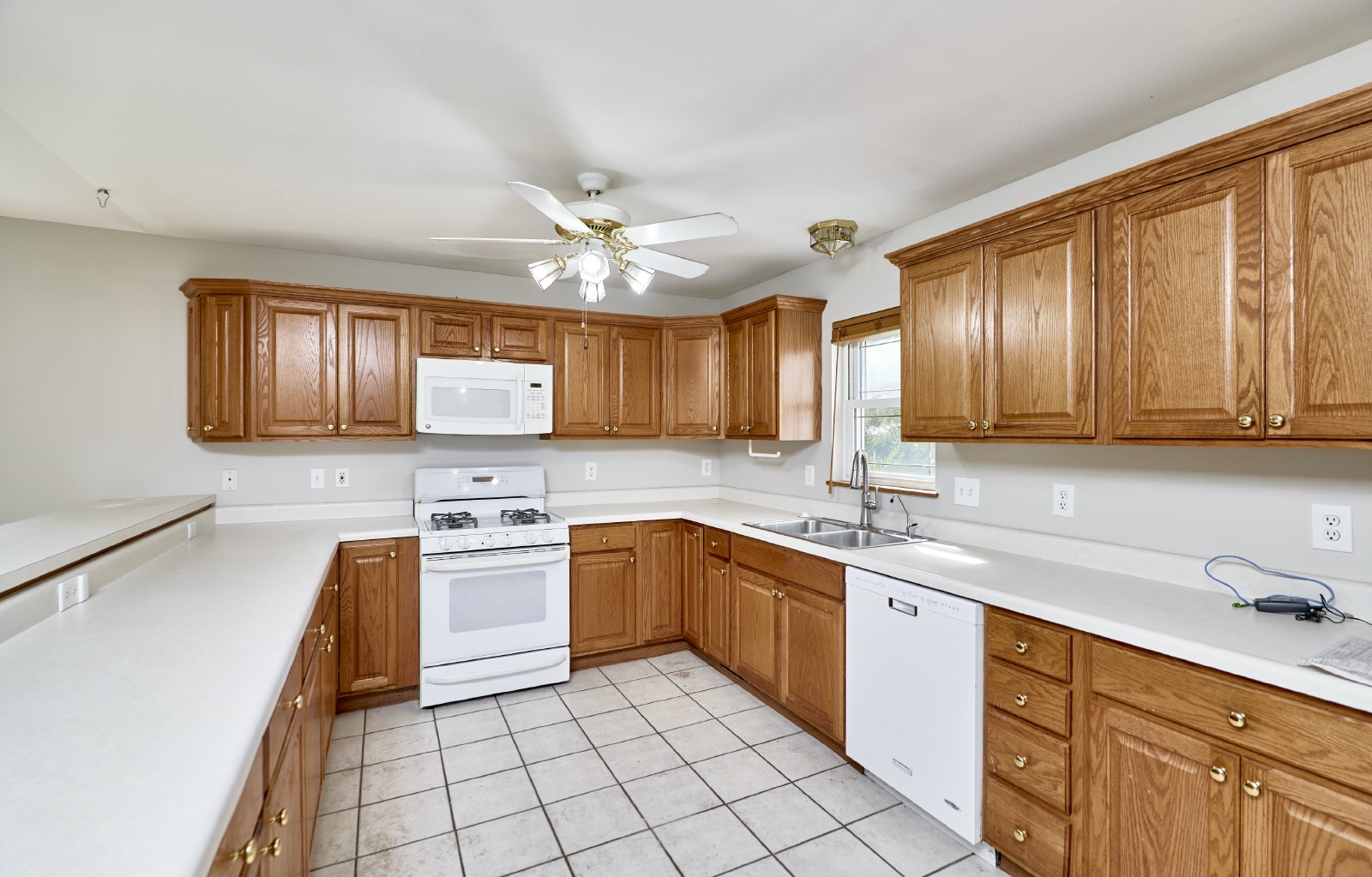 9139 E. Milton Ave property image
