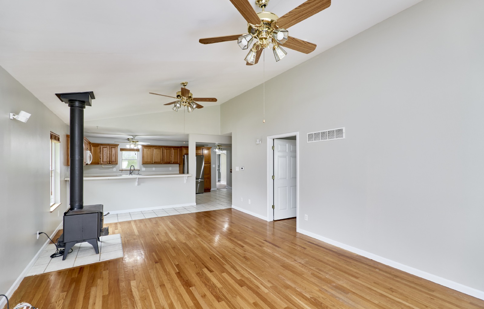 9139 E. Milton Ave property image